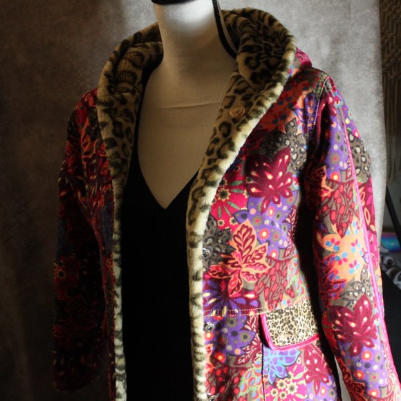 Girls coat - Picture 6 of 7